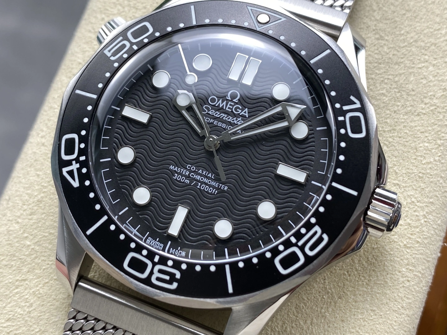 RelaxedFit CBD Factory Omega Seamaster Diver 300M 42mm “No Time To Die” 007 Edition Titanium Mesh Bracelet (210.30.42.20.01.010) 1:1 Super Clone – DD8806 Movement 223